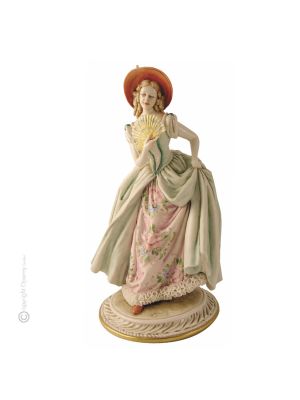 LADY Statuette Statue Figure Porcelain Capodimonte Handmade Made in Italy Exclusive