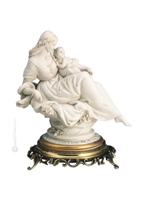 MOTHER WITH BABY Statuette statue figure porcelain Capodimonte handmade made in Italy exclusive