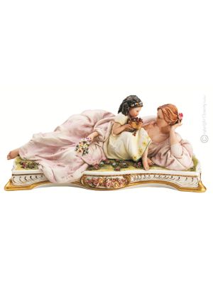 CHERRIES FOR YOU Statuette statue figure porcelain Capodimonte handmade made in Italy exclusive